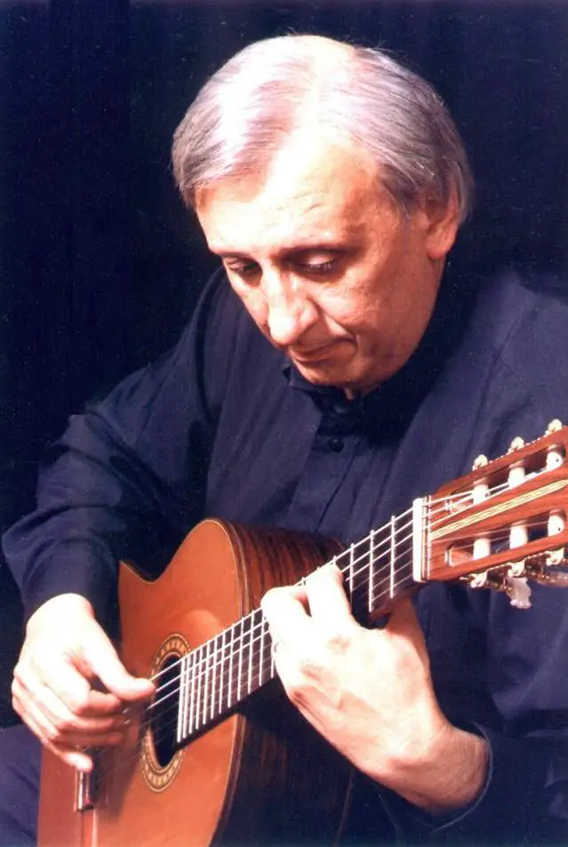 César Amaro