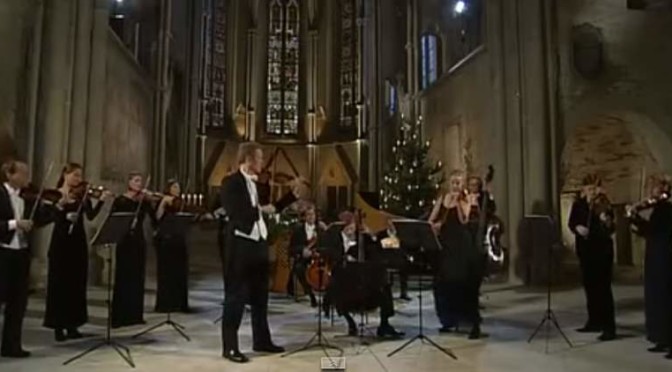 Freiburger Barockorchester play Corelli's Christmas Concerto