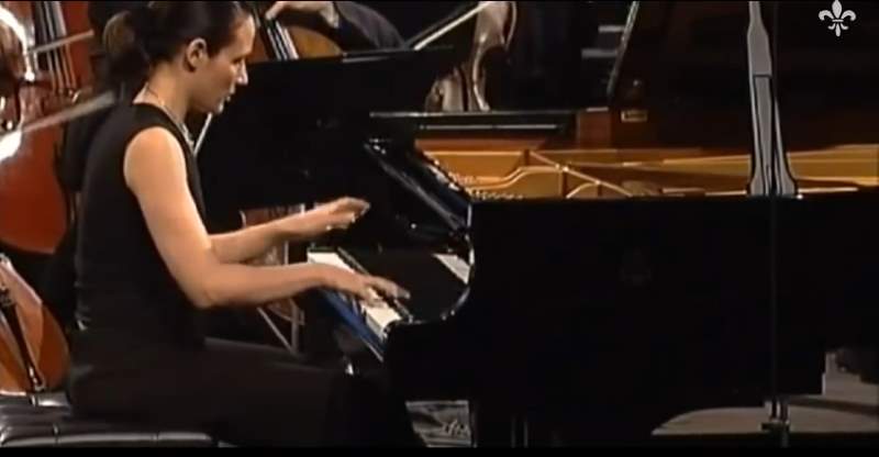 Hélène Grimaud plays Brahms Piano Concerto No 1
