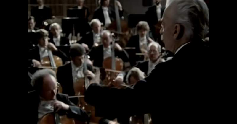 Beethoven Symphony No. 2 (Karajan)