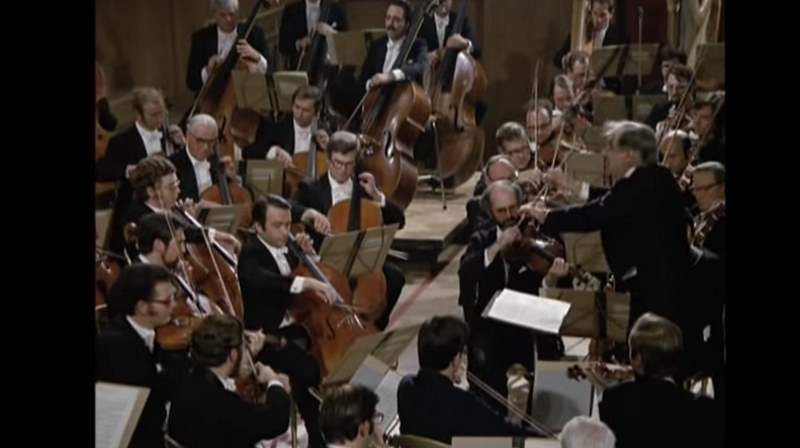 Symphony No. 1 - Mahler (Vienna Philharmonic)