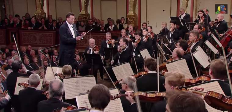 Vienna Philharmonic Orchestra - Beethoven's Symphony No. 7 in A major, Op. 92