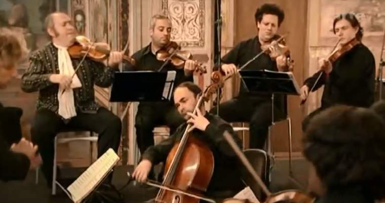Il Giardino Armonico plays Vivaldi's Cello concerto in A minor, RV 419.