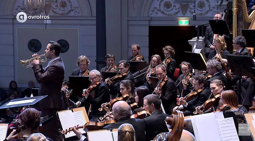 Gábor Boldoczki plays Jean-Baptiste Arban's "Carnival in Venice"