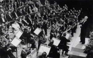 Bayreuth Festival Orchestra conducted by Wilhelm Furtwängler - Beethoven Symphony No 9