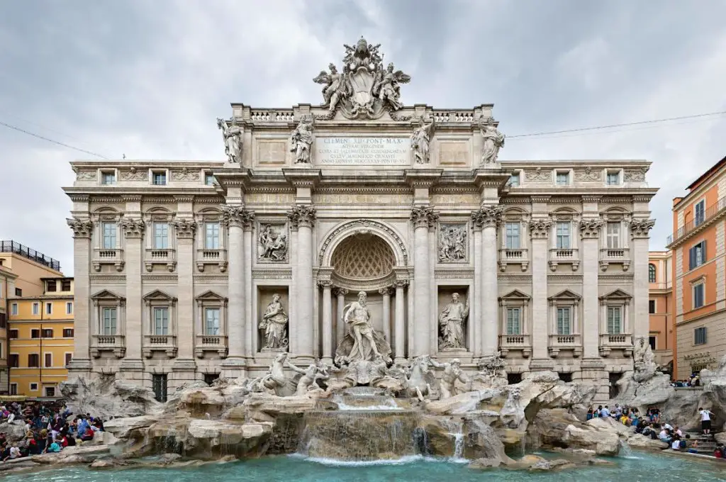 Arrivederci Roma recalls the popular legend associated with the Trevi Fountain, Rome.