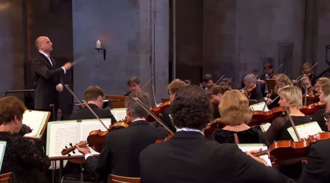 hr-Sinfonieorchester plays Felix Mendelssohn’s Symphony No. 1