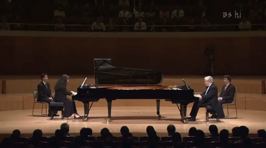 Argerich and Freire perform Rachmaninoff Suite No. 2