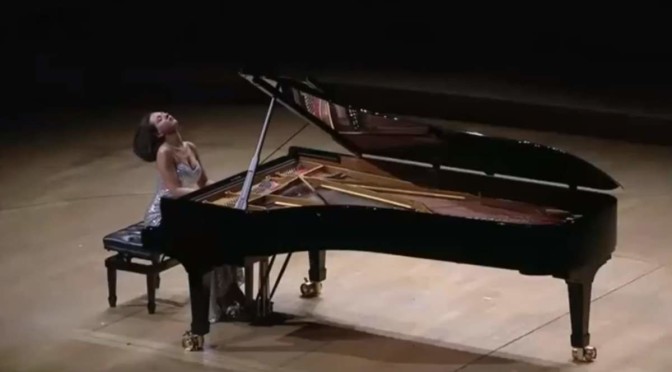 Khatia Buniatishvili plays Ravel - La Valse