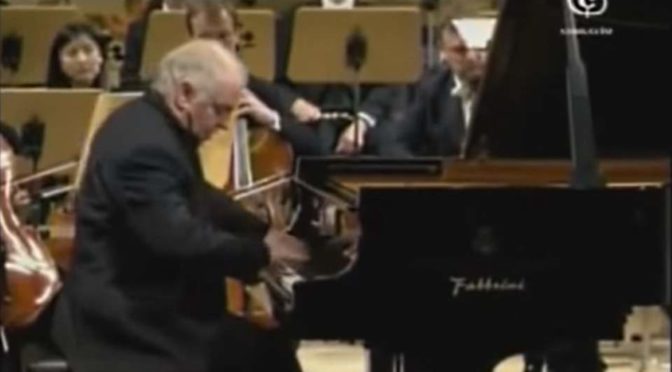 Barenboim plays Chopin - Piano Concerto No. 1