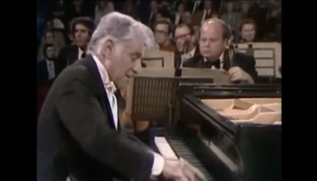 Bernstein plays Gershwin's Rhapsody in Blue
