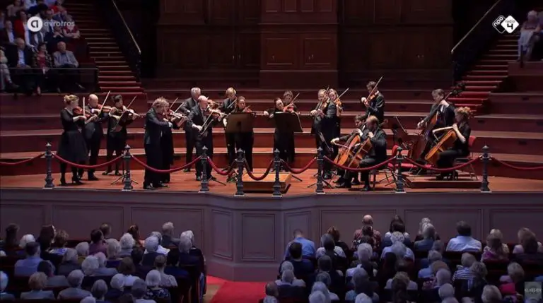 Concertgebouw Kamerorkest performs Tchaikovsky's Serenade for Strings