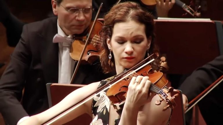 Hilary Hahn performs Max Bruch Violin concerto No. 1