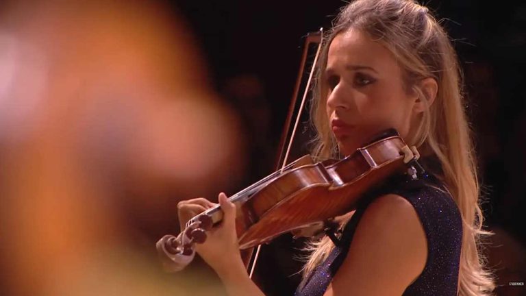 Anna Tifu performs Chausson - Poème