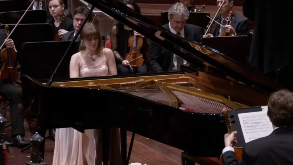 Anna Fedorova performs Rachmaninoff Piano Concerto No. 1