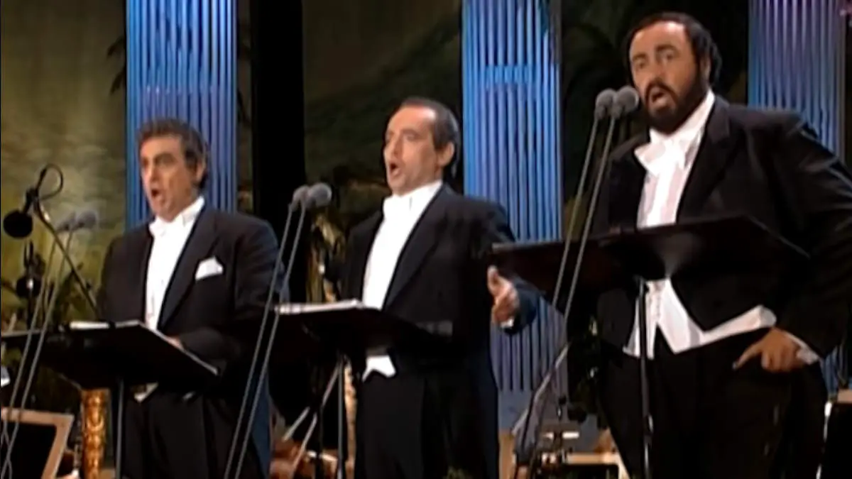 The Three Tenors perform Libiamo ne' lieti calici