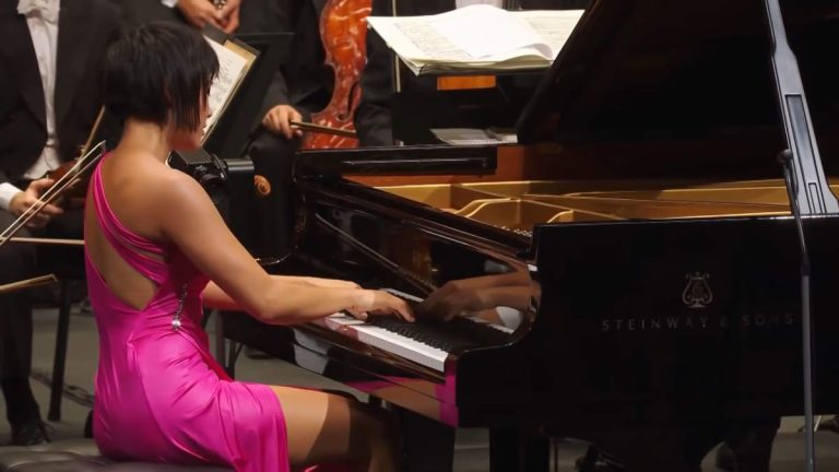 Yuja Wang performs Sergei Rachmaninoff Piano Concerto No. 3