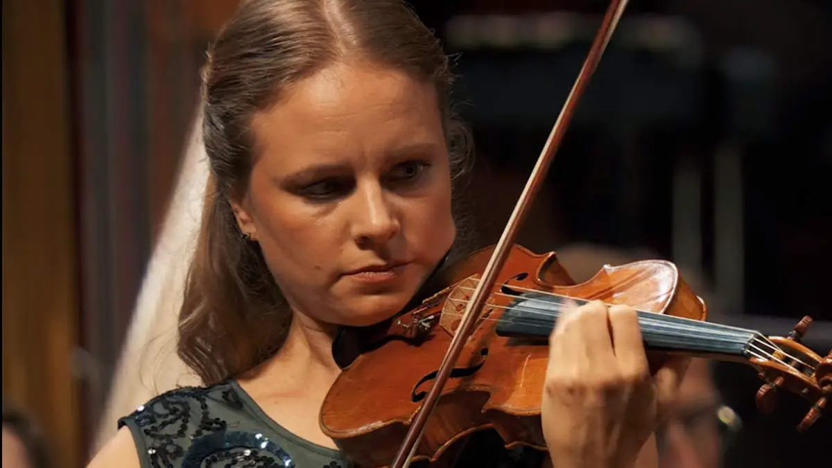 Julia Fischer performs Sibelius Violin Concerto [2023]