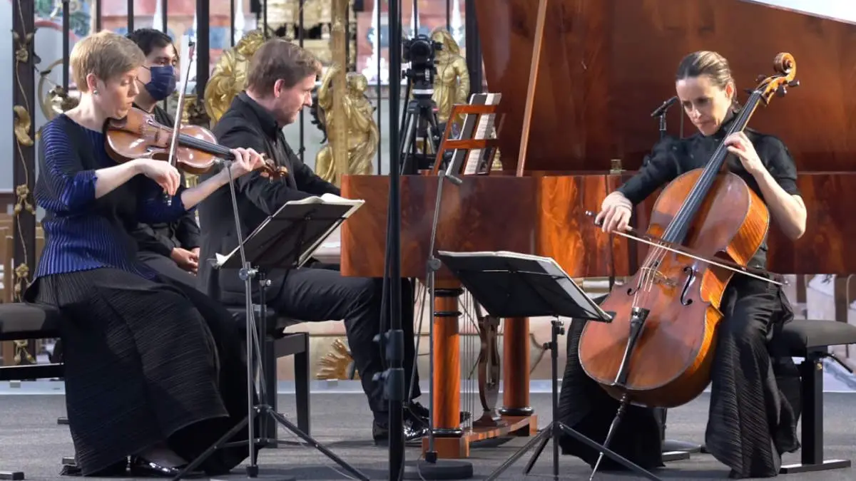 Isabelle Faust (violin), Sol Gabetta (Cello), and Kristian Bezuidenhout (fortepiano) perform Franz Schubert Piano Trio No. 2