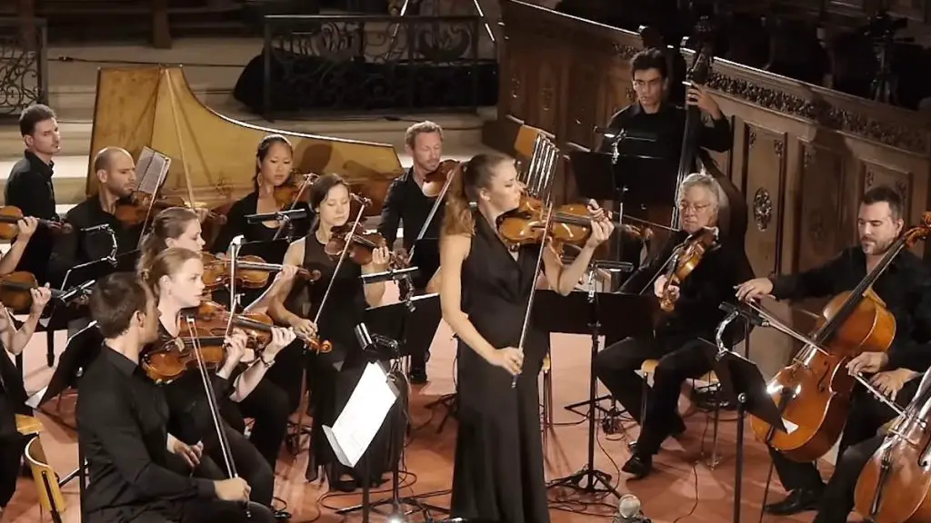 Accompanied by the Orchestre International de Genève, the Moldovan violinist Alexandra Conunova performs Antonio Vivaldi Four Seasons