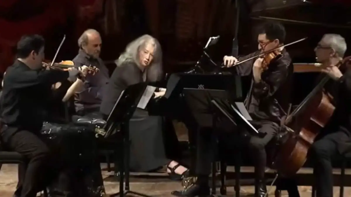 Martha Argerich (piano), Freddy Varela Montero (violin), Tatiana Glava (violin), Fernando Rojas Huespe (viola), and Stanimir Todorov (cello) perform Robert Schumann Piano Quintet