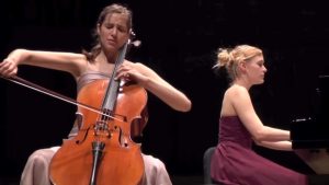 Franco-Belgian cellist Camille Thomas and the Swiss pianist and composer Beatrice Berrut perform Franz Schubert Ständchen (Serenade)